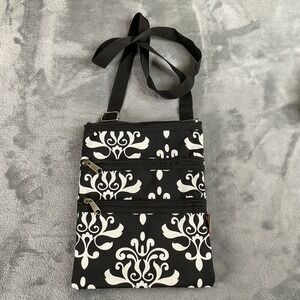 NGil Crossbody Bag Black White Messenger Hipster Adjustable 3 Zip Pockets New‎
